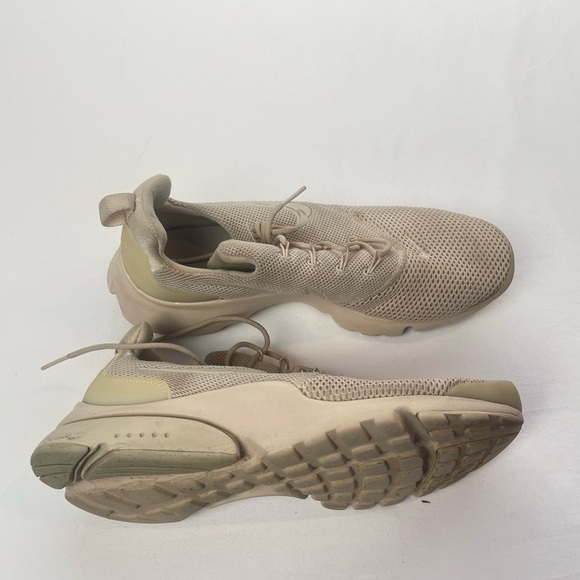 Nike Woman’s Presto Fly Oatmeal Sneaker Size‎ 10 - Picture 2 of 9